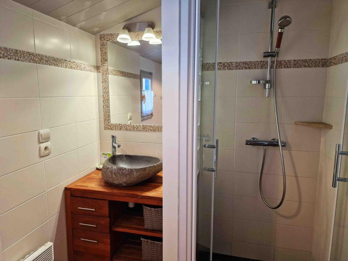 Les Pieds Dans L'Eau :Ker Anne Villa Port-Joinville ภายนอก รูปภาพ